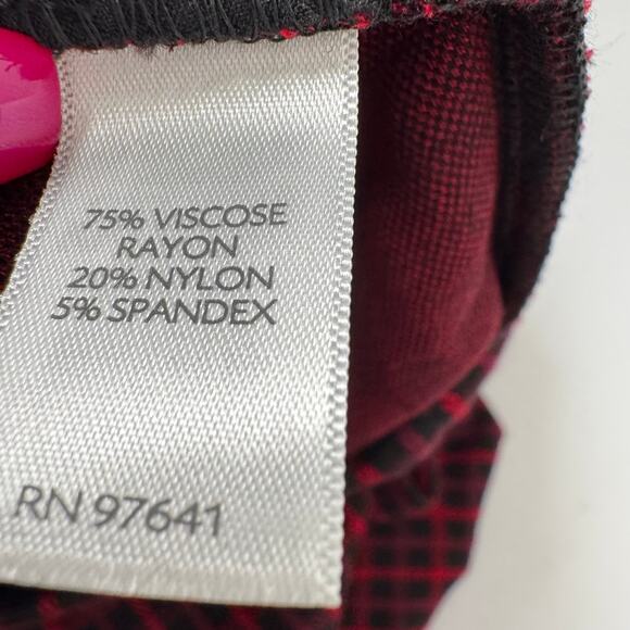 J.Jill Women's Plaid Red Stretch High Rise Viscose Ponte Slim Leg Pant Size L - Picture 9 of 10